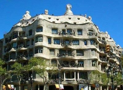 背上行囊，讓心去旅行：全球最吸引人的20個(gè)旅游目的地